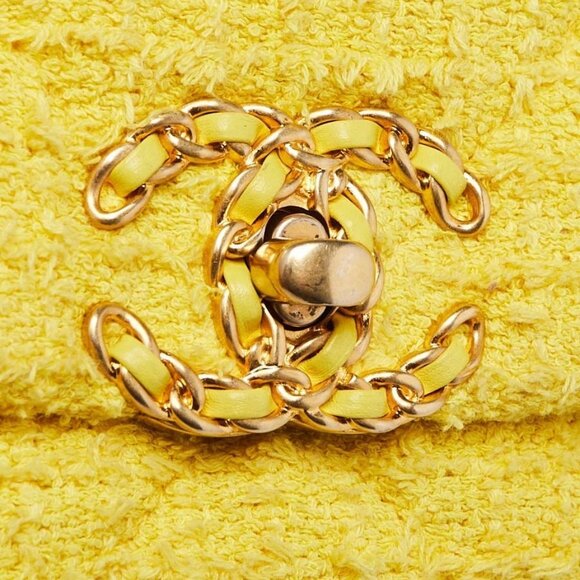 Chanel Yellow/Beige Quilted Tweed Small Chanel 19 Bag - Picture 8 of 9